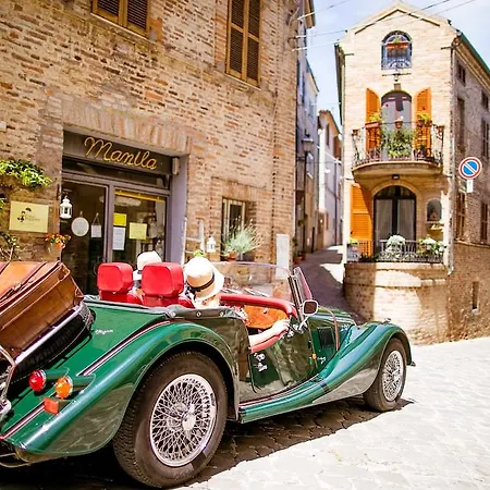 Country & I Calanchi Hotel 4*