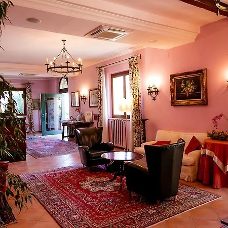 Country & I Calanchi 4* Ripatransone