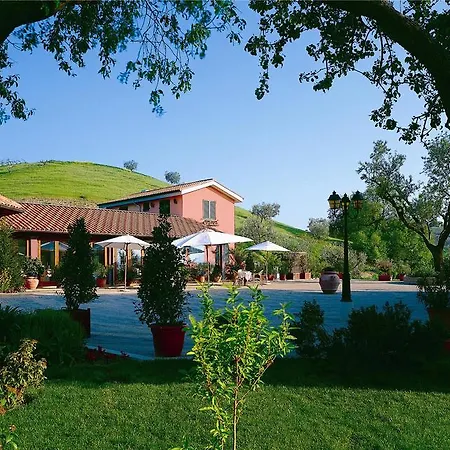 Country & I Calanchi 4* Ripatransone