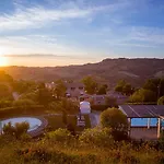 Country & I Calanchi Hotel 4*