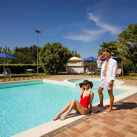 Country & I Calanchi Hotel 4*