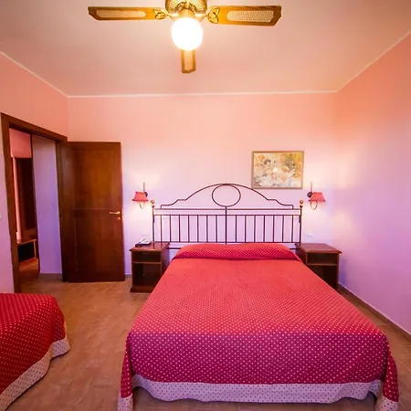 Hotel Country & I Calanchi