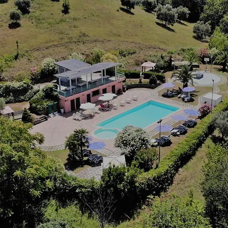 Country & I Calanchi