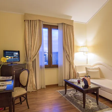 Country & I Calanchi Hotel 4*