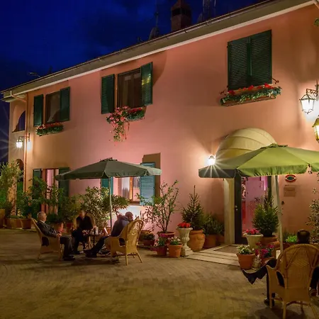 Hotel Country & I Calanchi