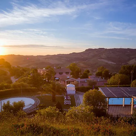 Country & I Calanchi Hotel 4*