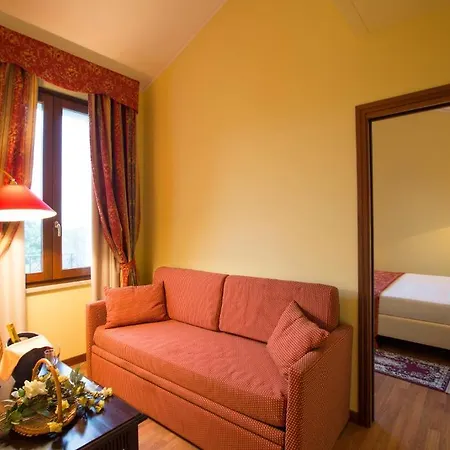 Country & I Calanchi Hotel 4*