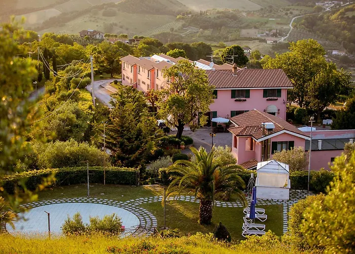 Country & I Calanchi Ripatransone