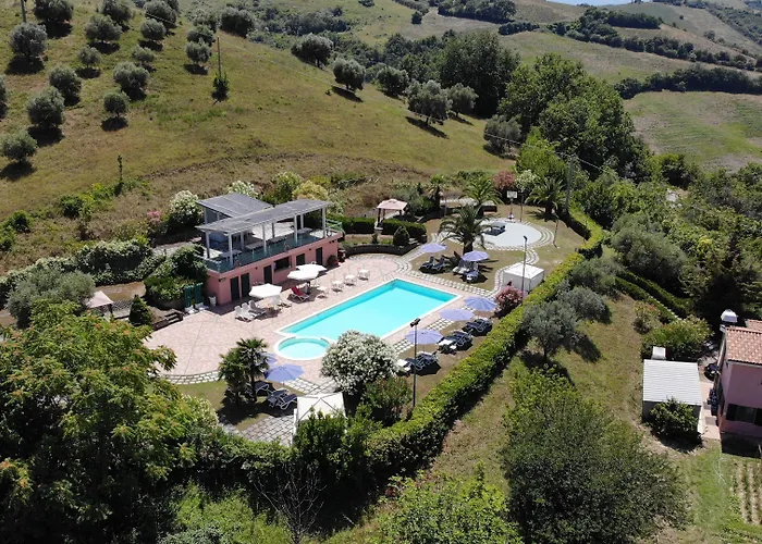 Country & I Calanchi Ripatransone